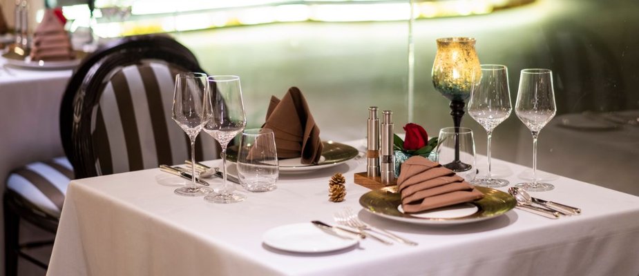 Toalha de mesa: tipos, tecidos, como escolher e onde comprar