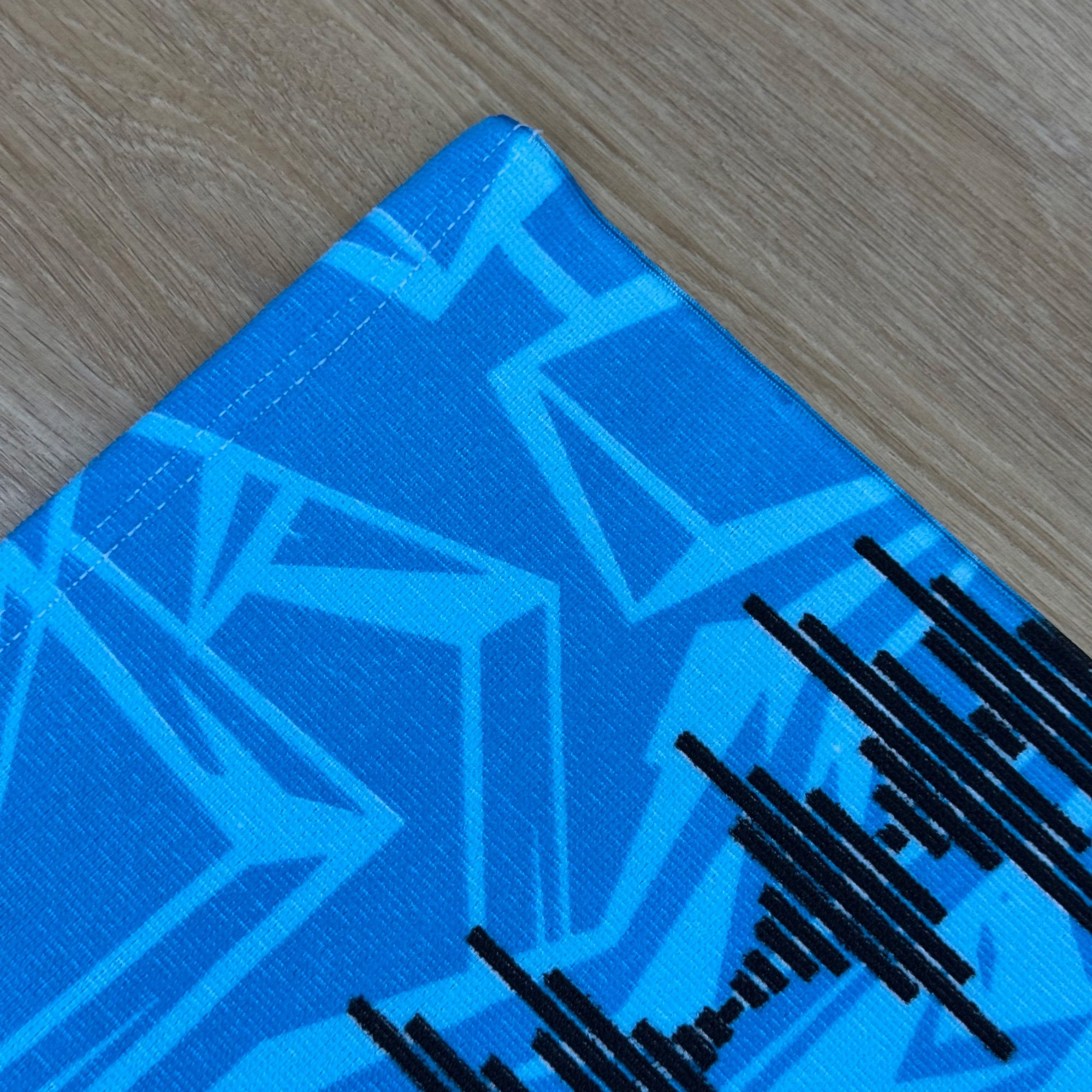 Toalha de Praia Microfibra Estampada Rozac - Caveira