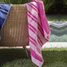 toalha praia aveludada jacquard corttex puglia rosa