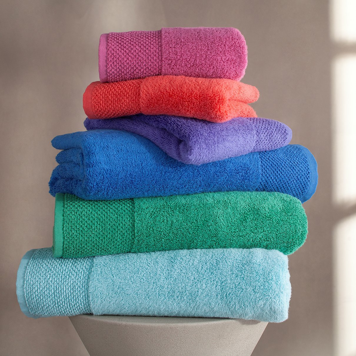 toalha banhao gigante rosto felpuda buddemeyer hanna intense air ambientada