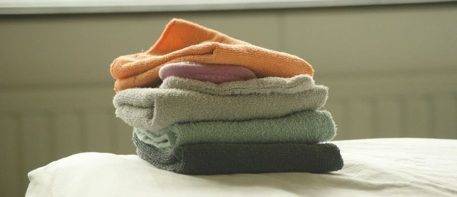 Como curar torcicolo com toalha!