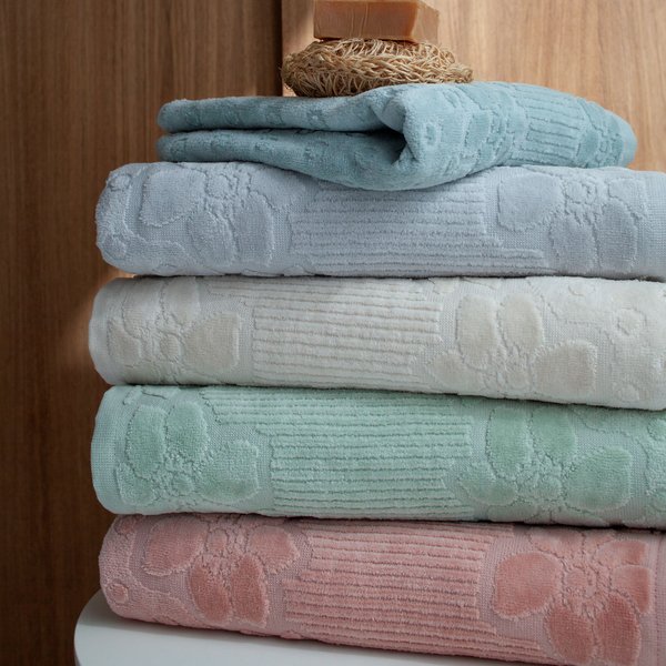 toalha banho rosto veludo aveludada buddemeyer lollipop 2025 ambientada