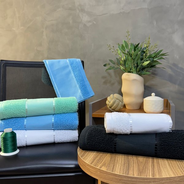 foto ambientada toalha para bordar decoarte