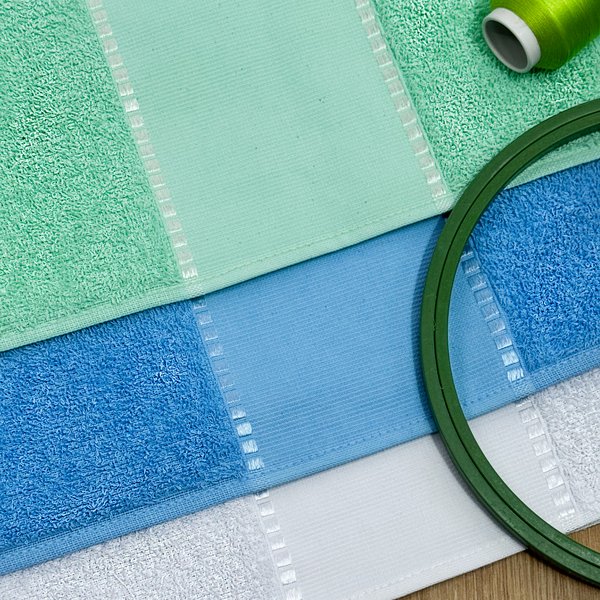 foto detalhe toalha para bordar decoarte